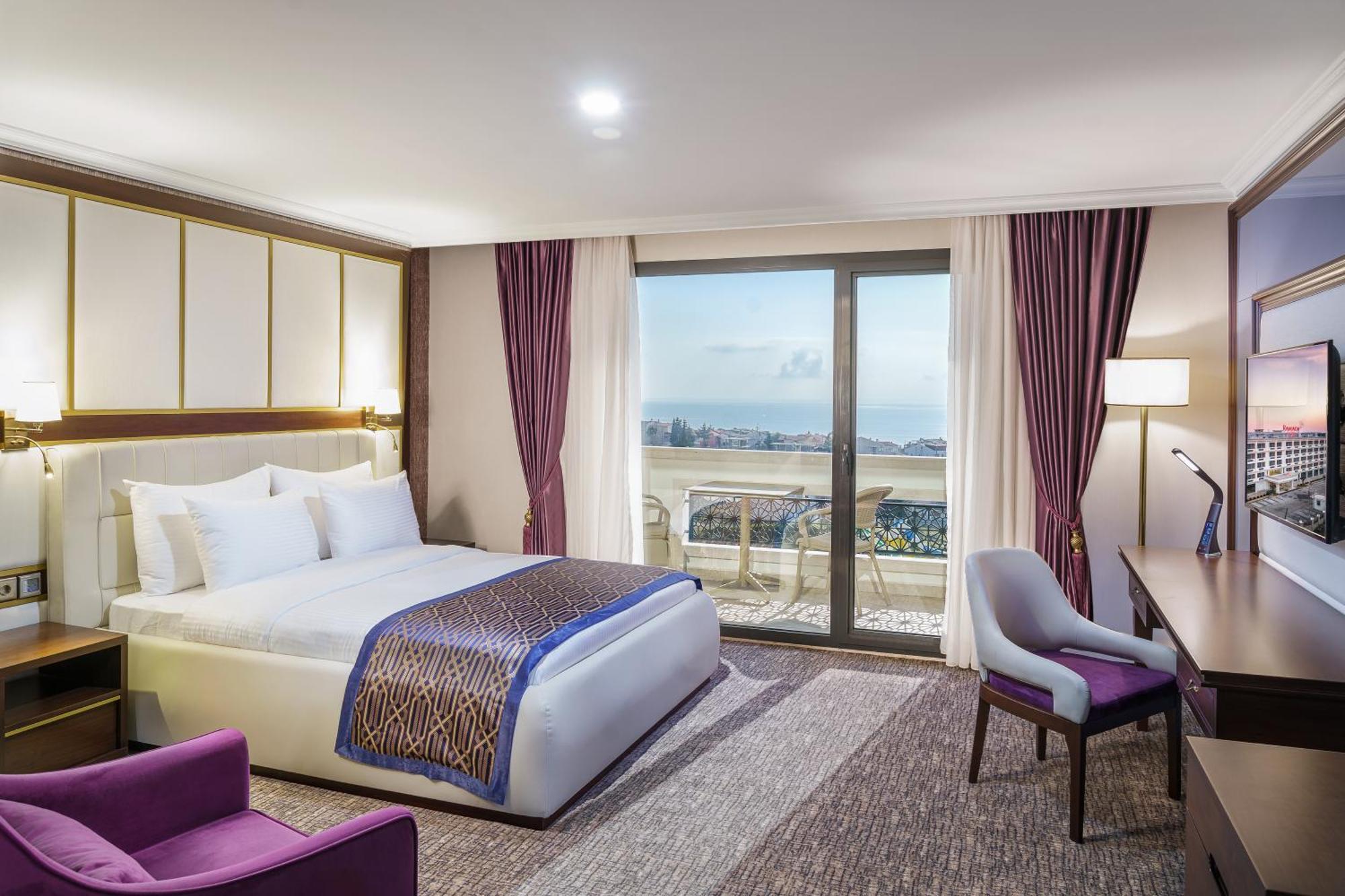 Ramada Plaza By Wyndham Silivri Hotel ภายนอก รูปภาพ