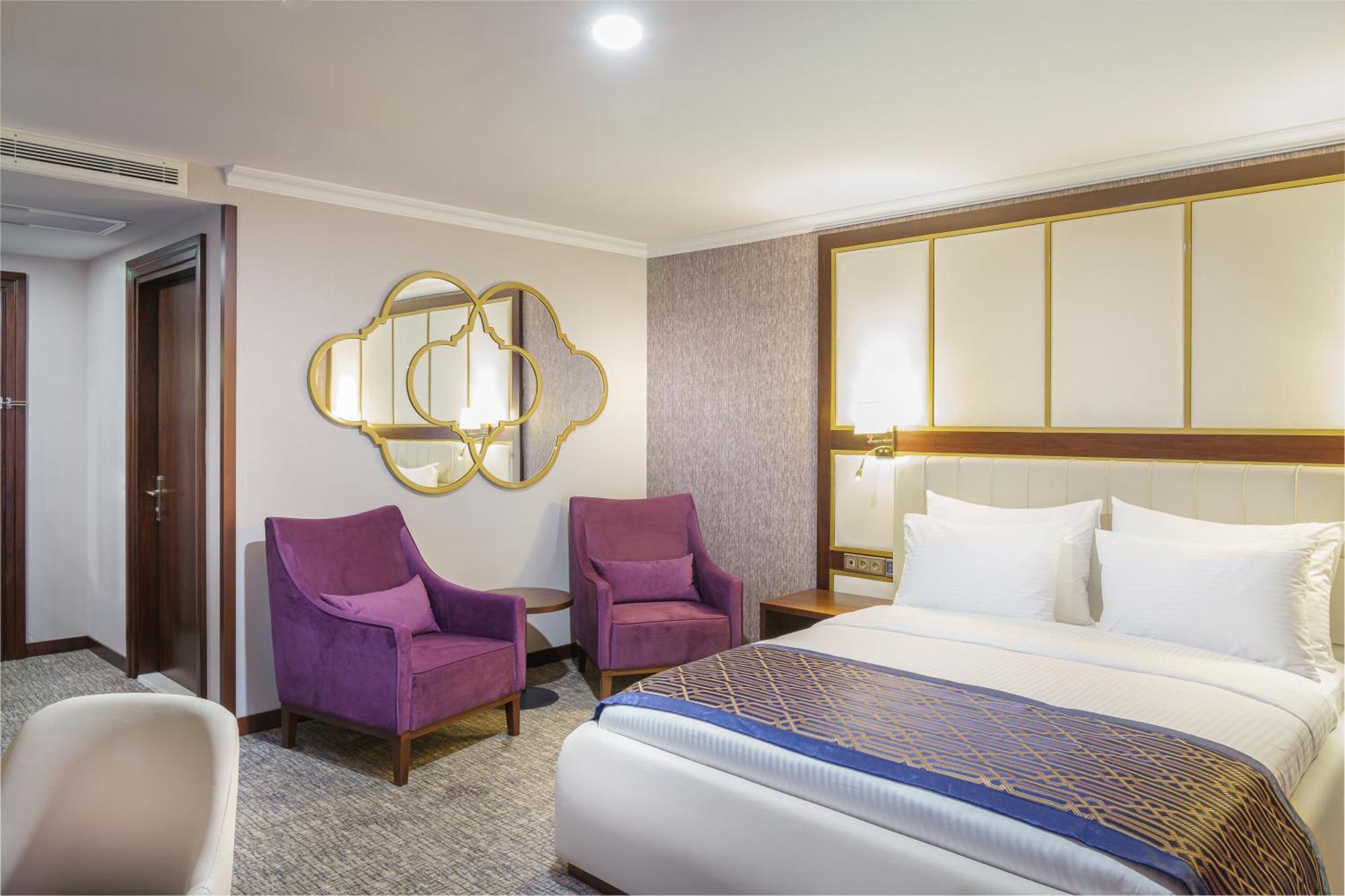Ramada Plaza By Wyndham Silivri Hotel ภายนอก รูปภาพ
