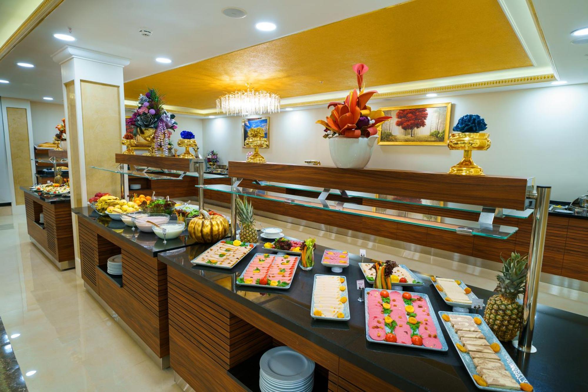 Ramada Plaza By Wyndham Silivri Hotel ภายนอก รูปภาพ
