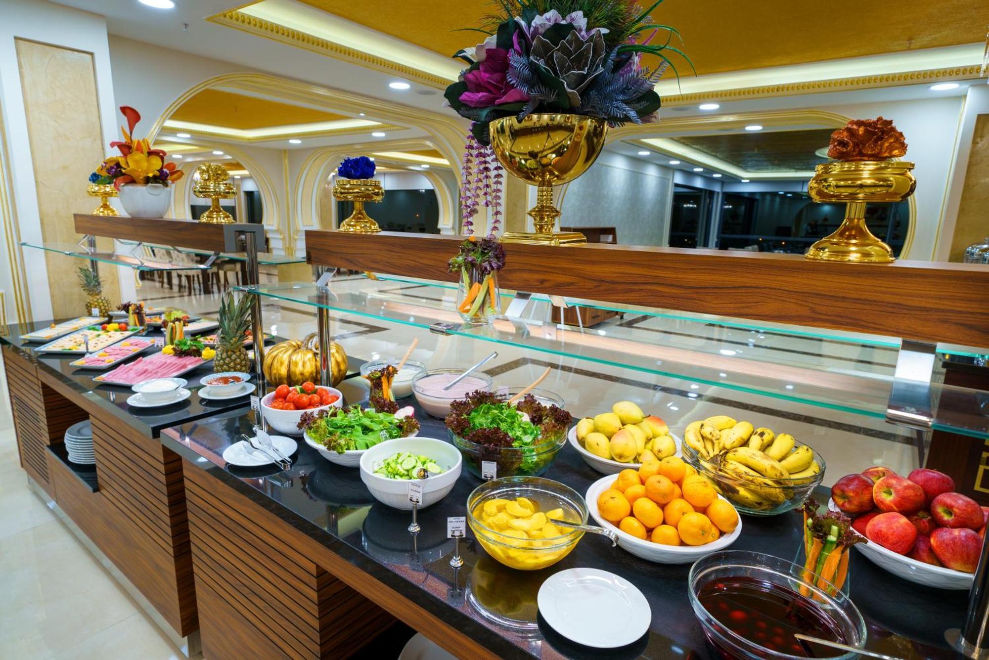 Ramada Plaza By Wyndham Silivri Hotel ภายนอก รูปภาพ