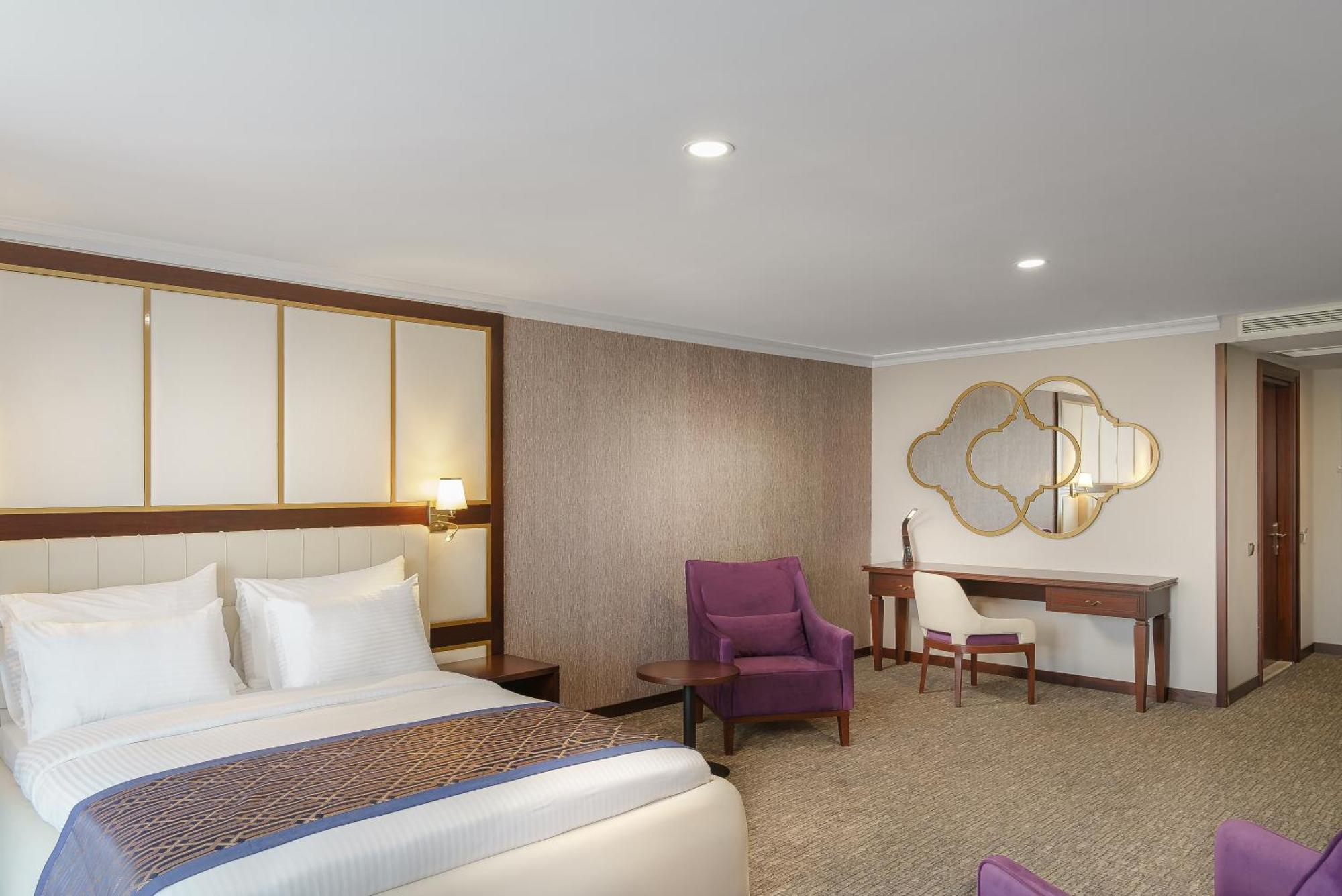 Ramada Plaza By Wyndham Silivri Hotel ภายนอก รูปภาพ