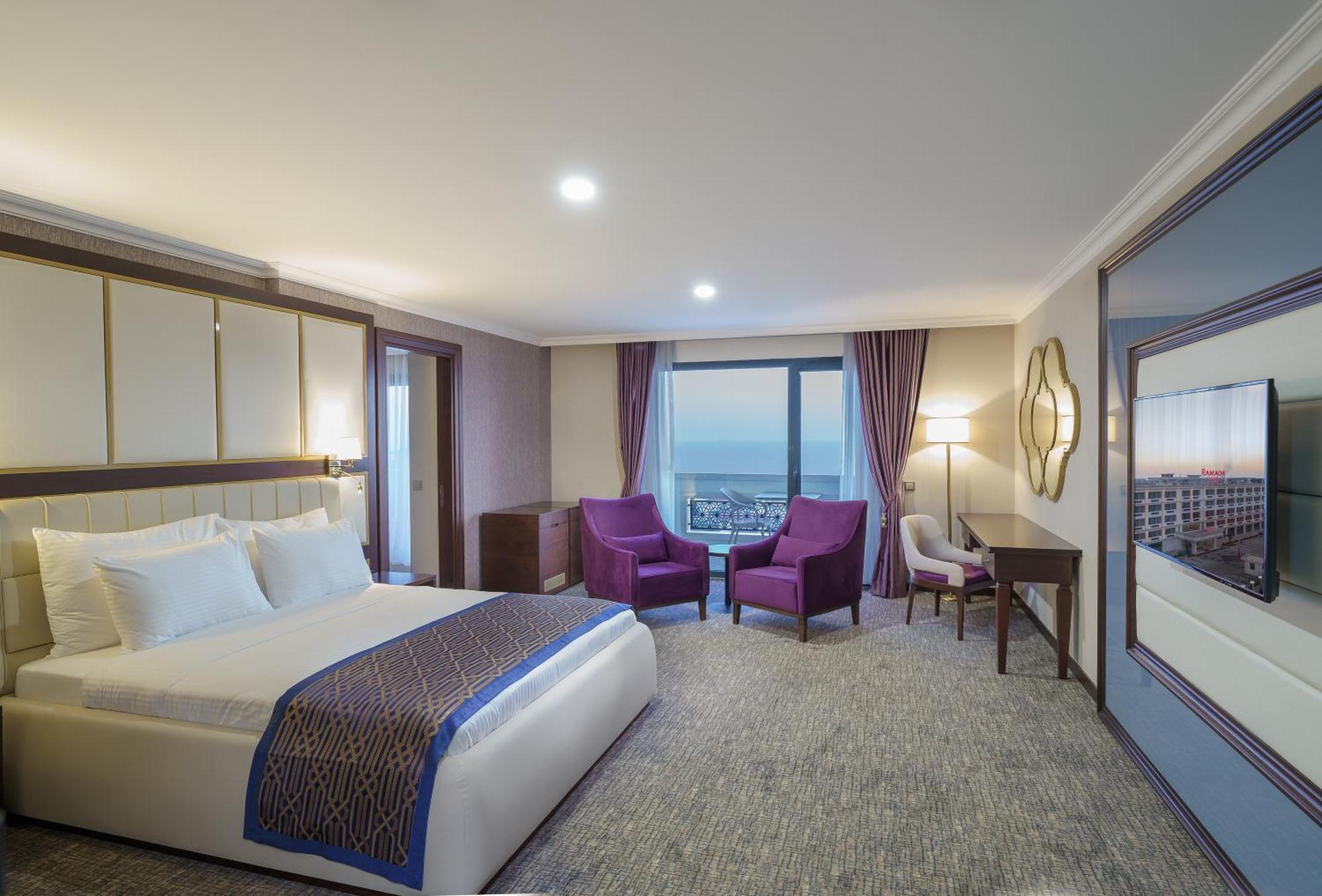 Ramada Plaza By Wyndham Silivri Hotel ภายนอก รูปภาพ